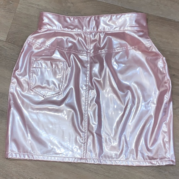 Michael Lo Sordo Patent Vegan Mini-Skirt - Picture 4 of 9